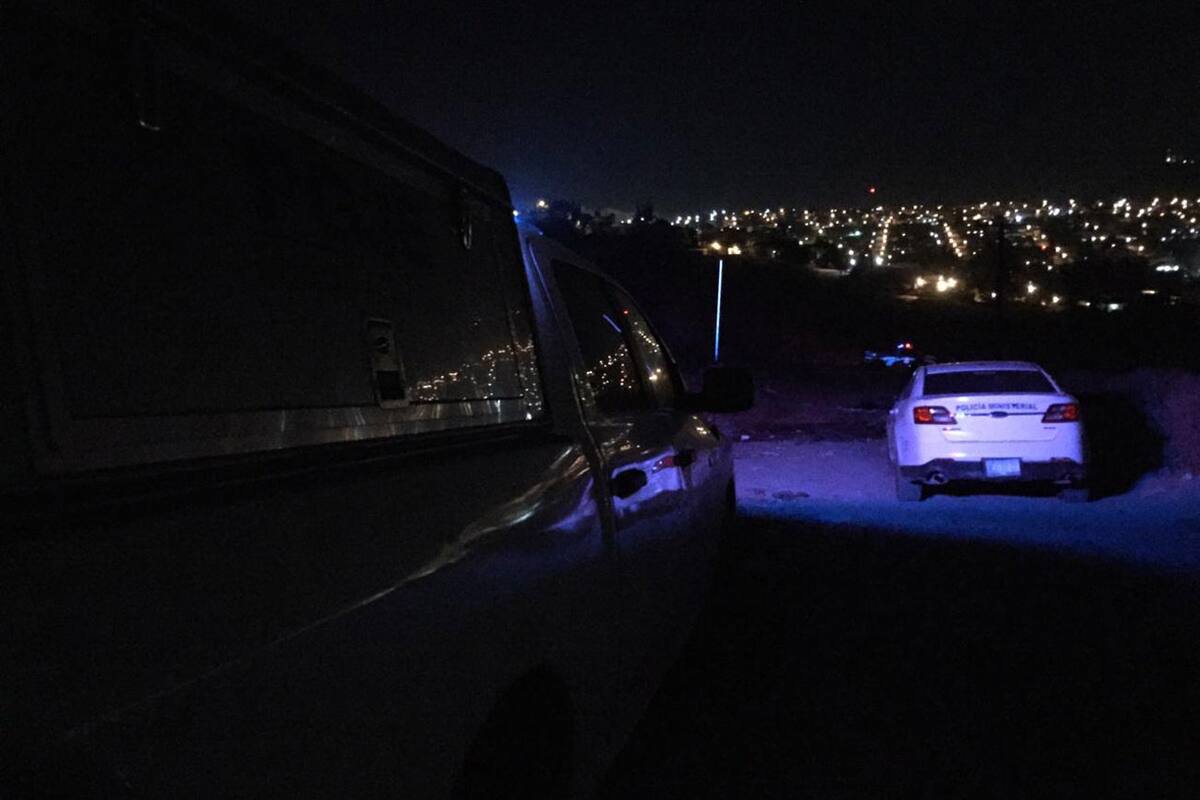 Hallan cuerpo calcinado en basurero clandestino de Tijuana