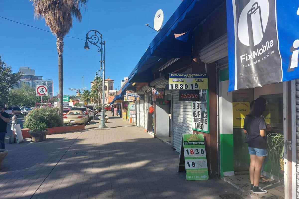 Hasta en 19.50 se oferta el dólar en las casas de cambio de Nogales