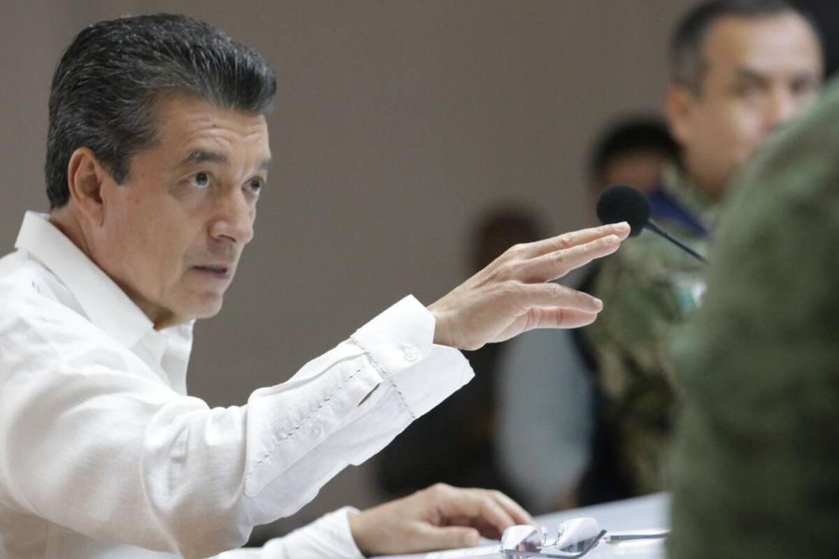 Gobernador de Chiapas desea feliz Día del Padre y lo tunden por no hablar de su yerno