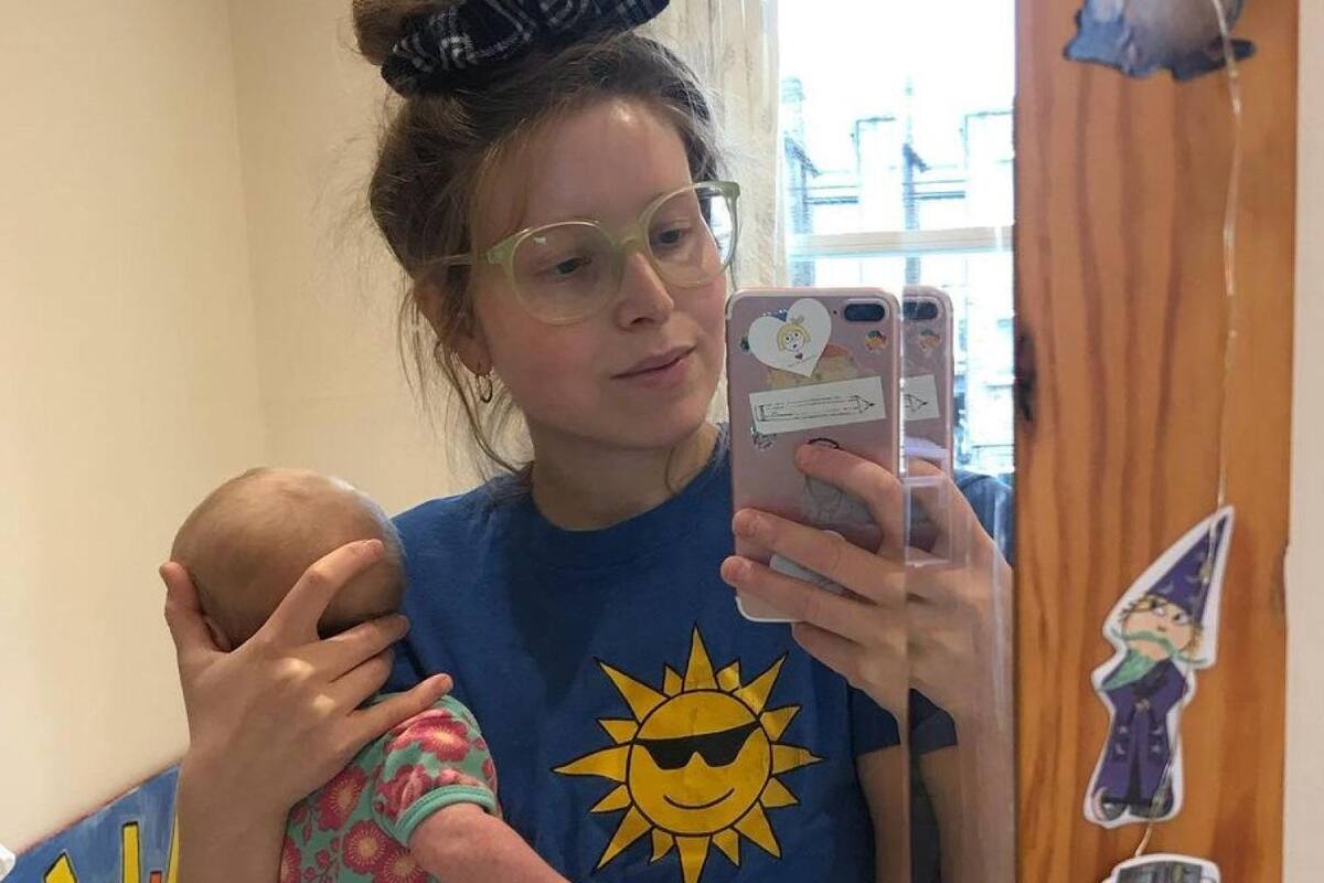 Jessie Cavie actualiza estado de salud de su bebé con Covid-19