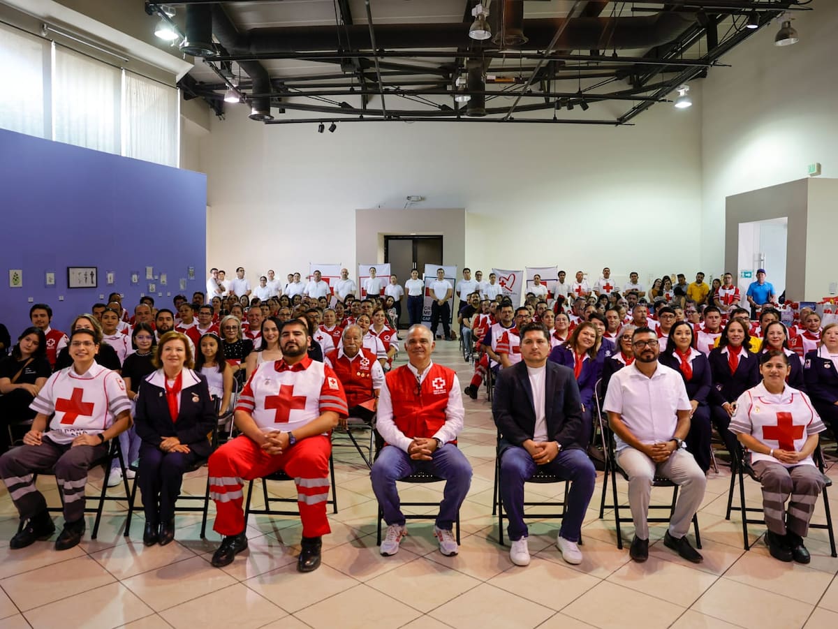 El evento reunió a personal operativo, voluntariado, damas voluntarias, donantes y autoridades para conmemorar el Día Internacional del Socorrista.│Foto: Juan J. Morales