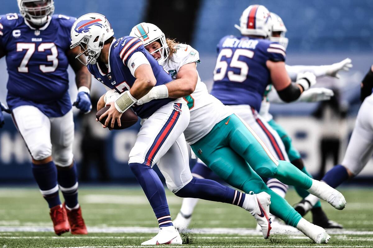 Bills aplastan a los Dolphins y Miami queda en la cuerda floja