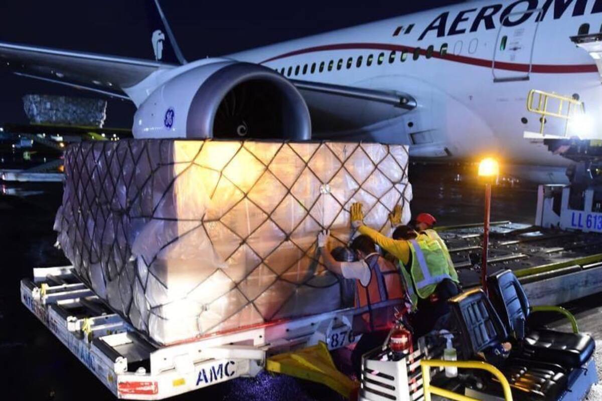 Llega a México vuelo número 12 con 80 ventiladores adquiridos a China