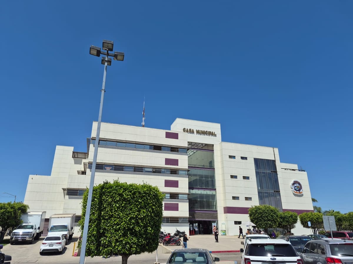 La Cespe informó que el Ayuntamiento de Ensenada mantiene un adeudo de 80 millones de pesos por el servicio de agua potable y busca una reunión con la alcaldesa.
Fotos: Cortesía.