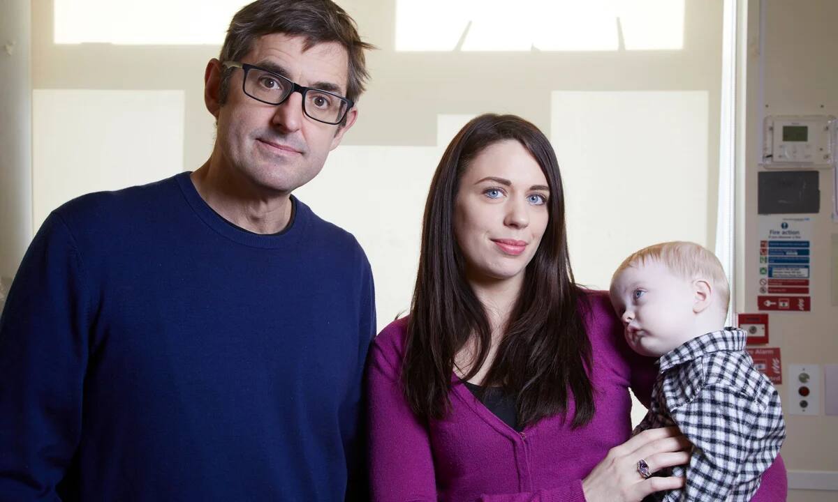 Louis Theroux: Mothers on the Edge explora casos reales de psicosis posparto, un trastorno que volvió al centro del debate por el juicio de Lindsay Clancy.