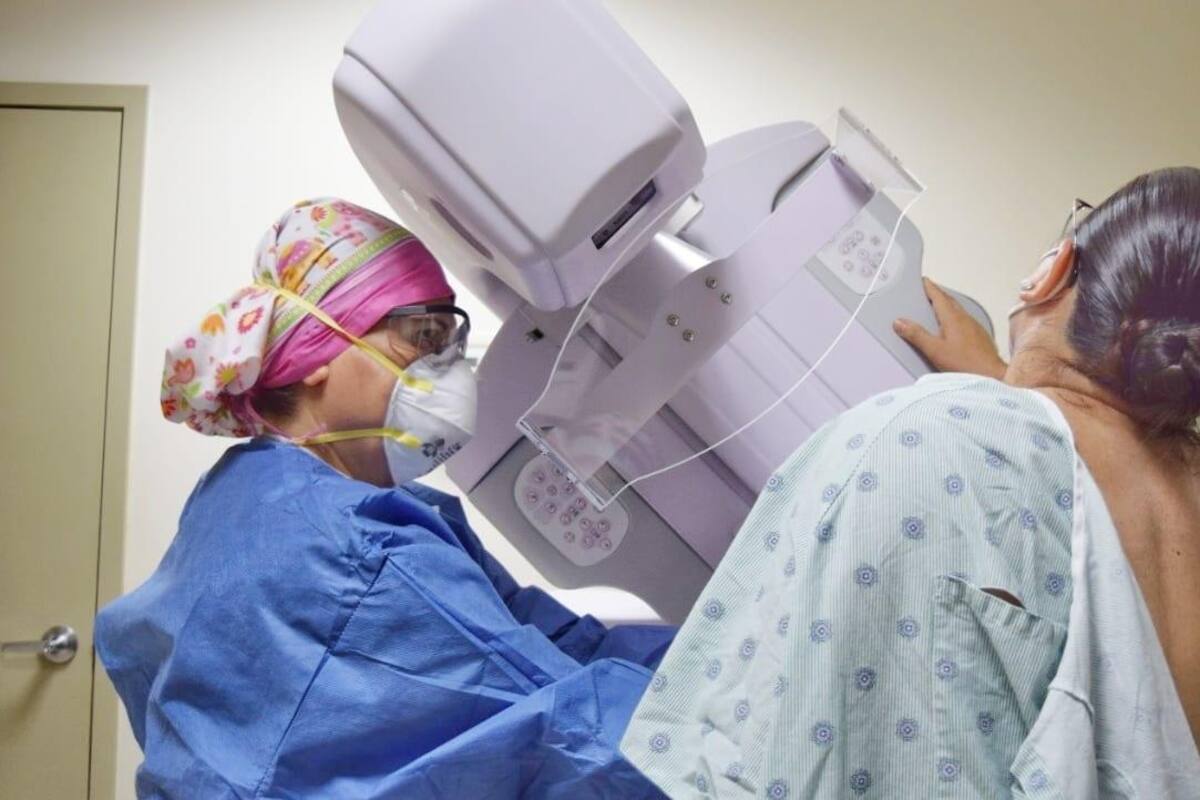 Hospital General de Tijuana invita a las mujeres a detectar el cáncer de mama
