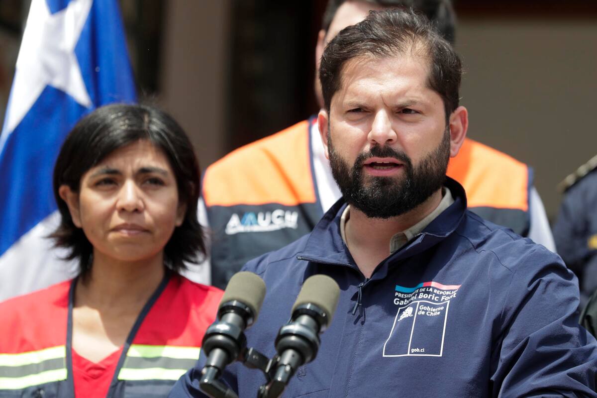 Aumentan a 112 los fallecidos por incendios de Valparaíso, Chile