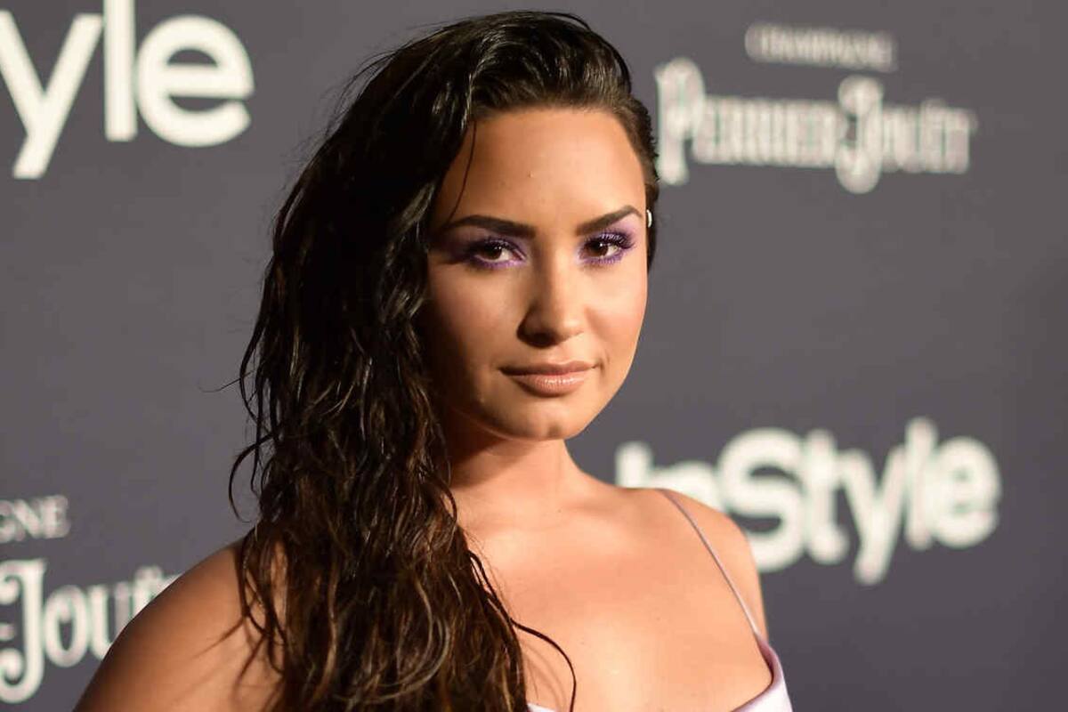 Demi Lovato se expone; realiza live desde cuenta de Instagram en la que criticaban a Selena Gomez