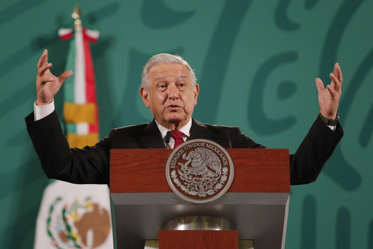 Mañanera AMLO: Alumnos deben regresar a clases “ya no debe haber escuelas cerradas”