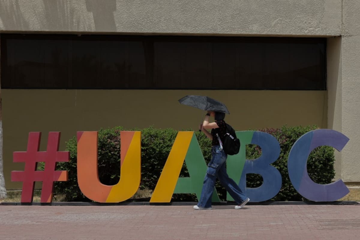 Tormenta provoca daños en instalaciones de la UABC en Mexicali