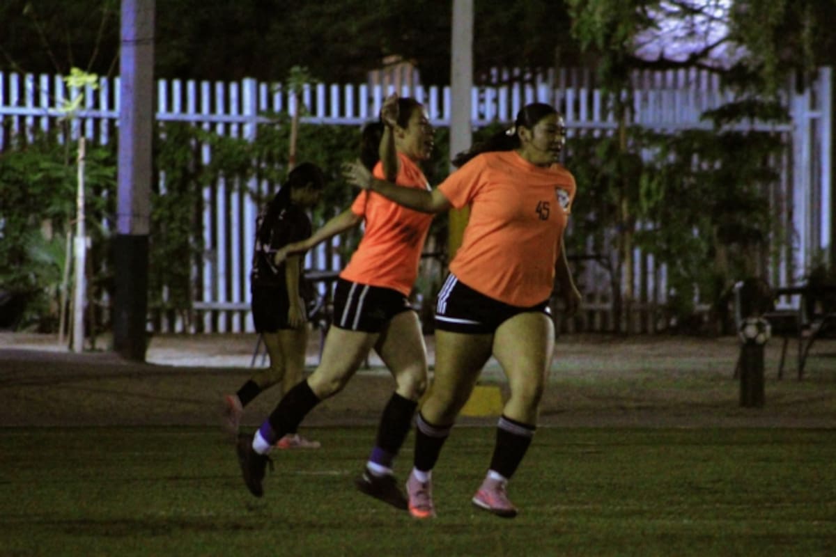 Ferrocarril firma goleada histórica de 15-0 en la Liga Universitaria Femenil