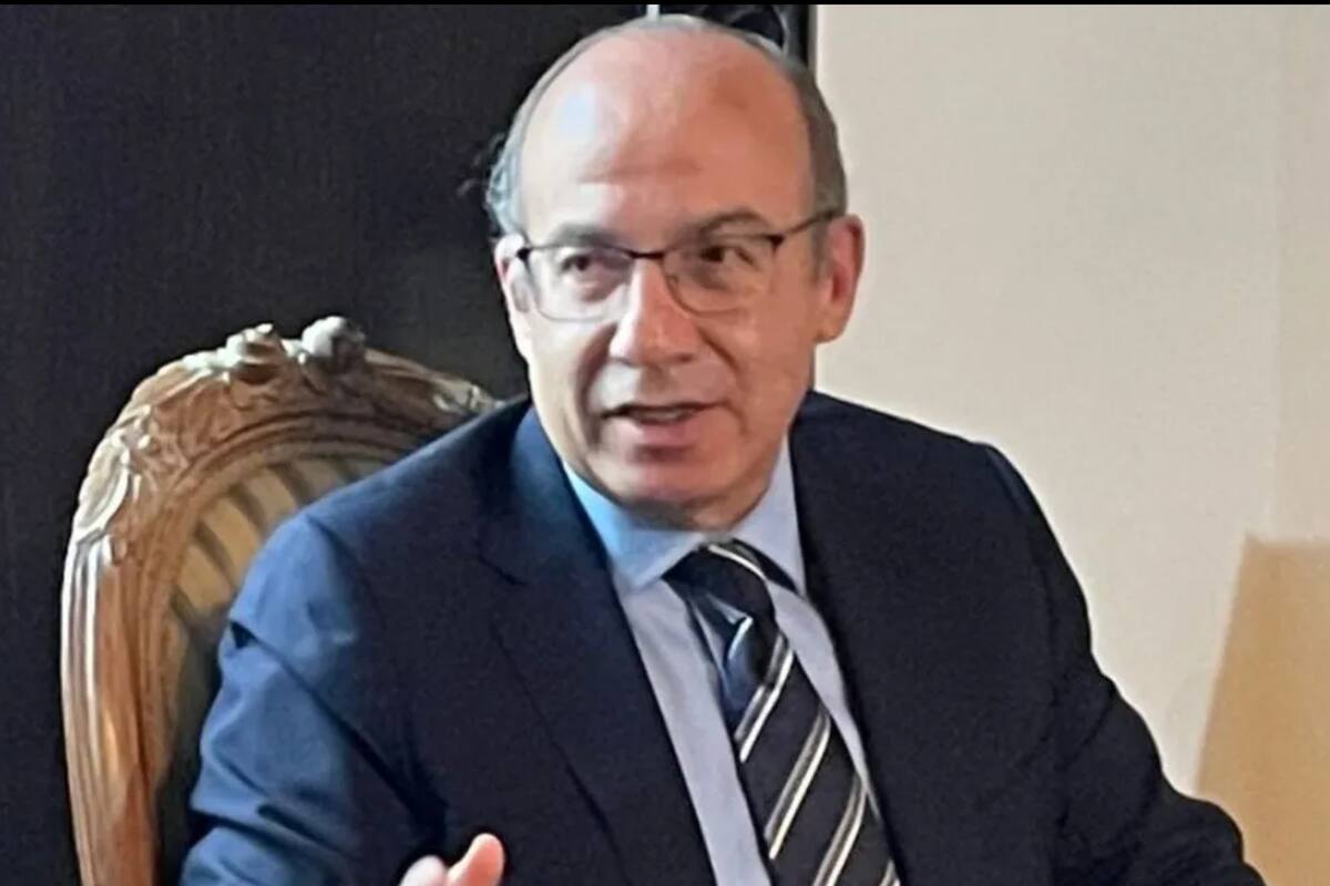 Felipe Calderón acusa "acarreo" y señala que "AMLO ya no tiene fuerza"