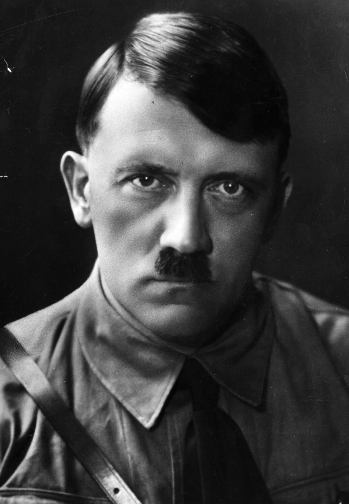 German dictator Adolf Hitler (1889 - 1945).    (Photo by Heinrich Hoffmann/Getty Images)