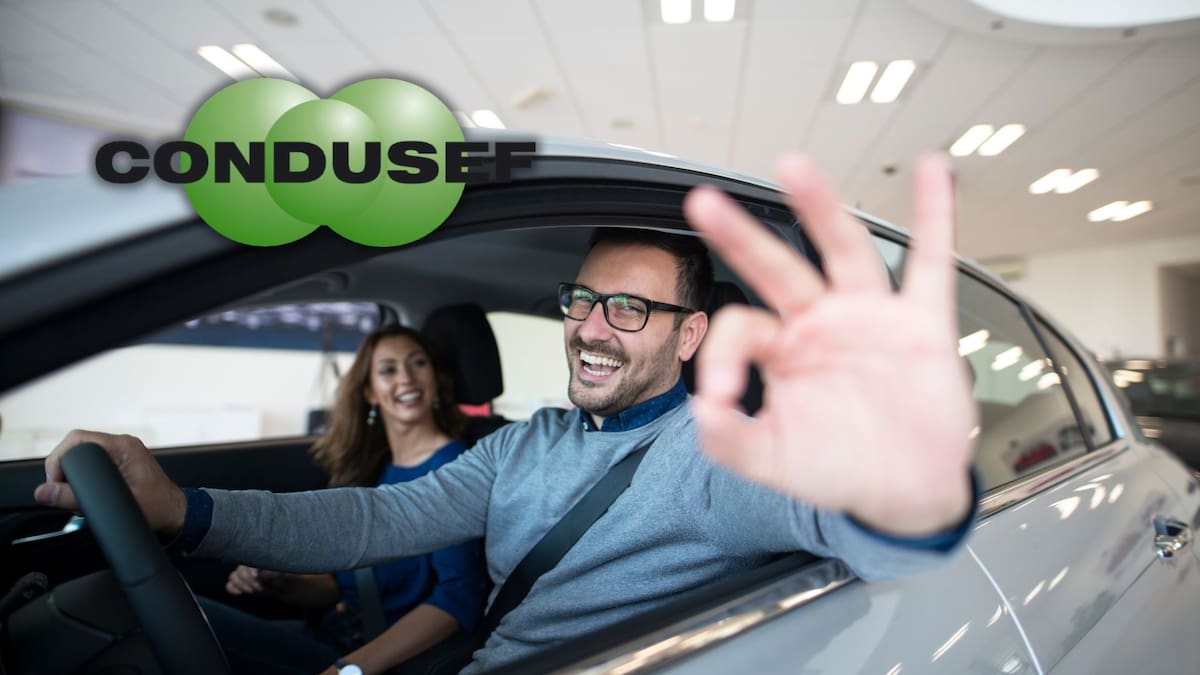 Encuentra el mejor seguro de auto según tu capacidad de pago con el simulador de CONDUSEF, que permite a conductores de modelos 2003 a 2023 filtrar pólizas personalizadas que se ajusten estrictamente a tu presupuesto máximo