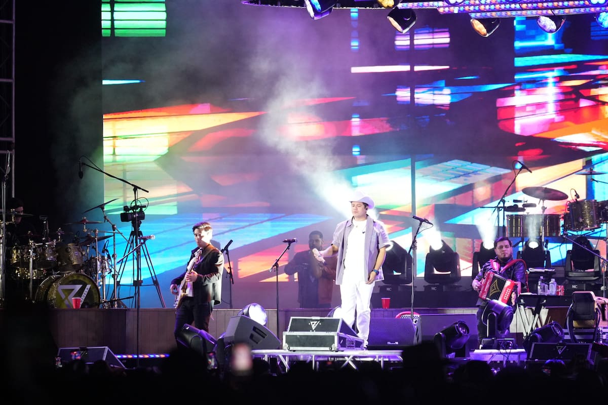 El cantante y músico concedió un renovado show en Tijuana con su gira “En vivo desde el rancho tour”. Foto: Carlos Cruz