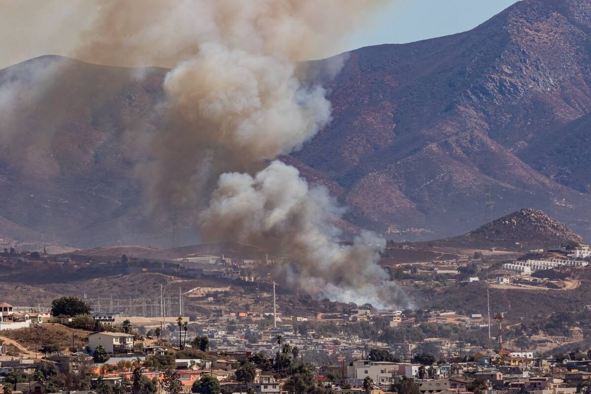 En alerta por incendio forestal en El Roble