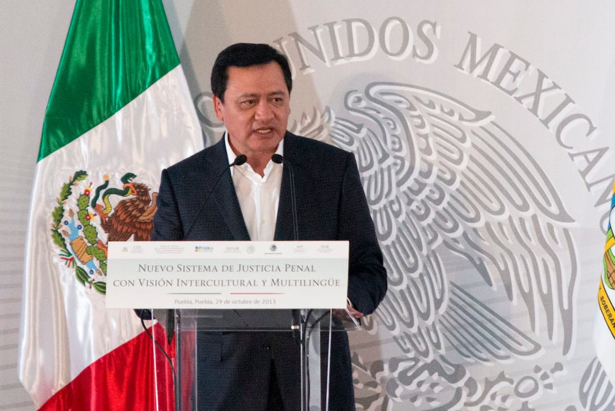 De acuerdo con un testigo protegido, además del ex presidente Enrique Peña Nieto, su entonces secretario de Gobernación, Miguel Ángel Osorio Chong, también daba instrucciones sobre qué personas espiar con Pegasus. | NOTIMEX/FOTO/CARLOS PACHECO/FRE/POL