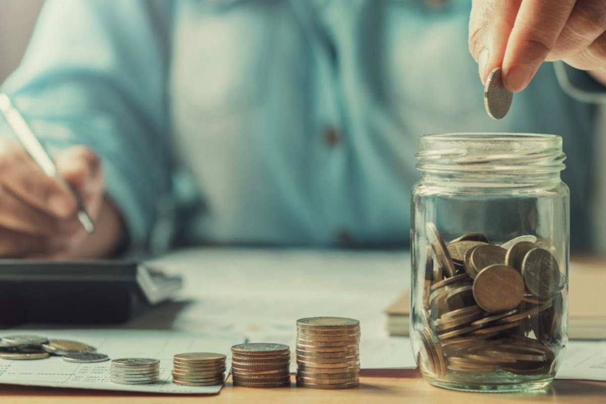 Qué es mejor entre contratar un Plan Personal de Retiro o invertir de manera independiente para complementar la pensión de los trabajadores en México según sus beneficios fiscales y su liquidez