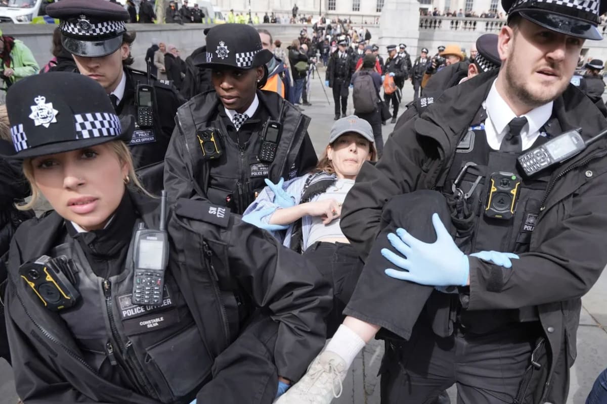 Policía de Londres detiene a más de 200 personas durante protesta por grupo Palestine Action mientras crece tensión por su clasificación como organización terrorista