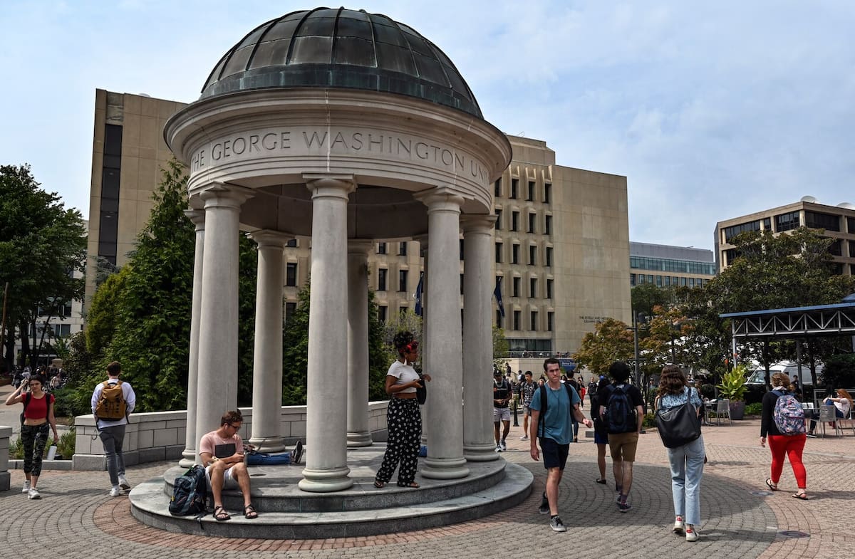 George Washington University has about 28,000 students, counting graduate, undergraduate, online and professional programs. (Toni L. Sandys/The Washington Post)