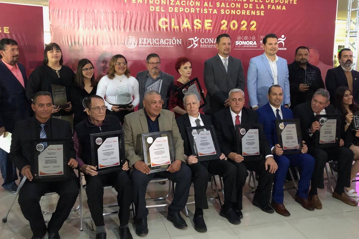 Entregan Premio Estatal del Deporte 2022 a Daphne Guillén