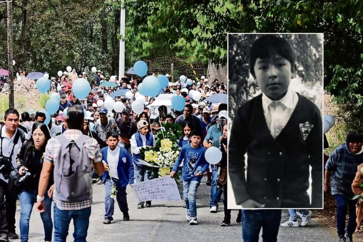 Vecinos y familiares despiden a Toñito, niño de 9 años que fue encontrado sin vida dentro de un tinaco en la casa de su vecino