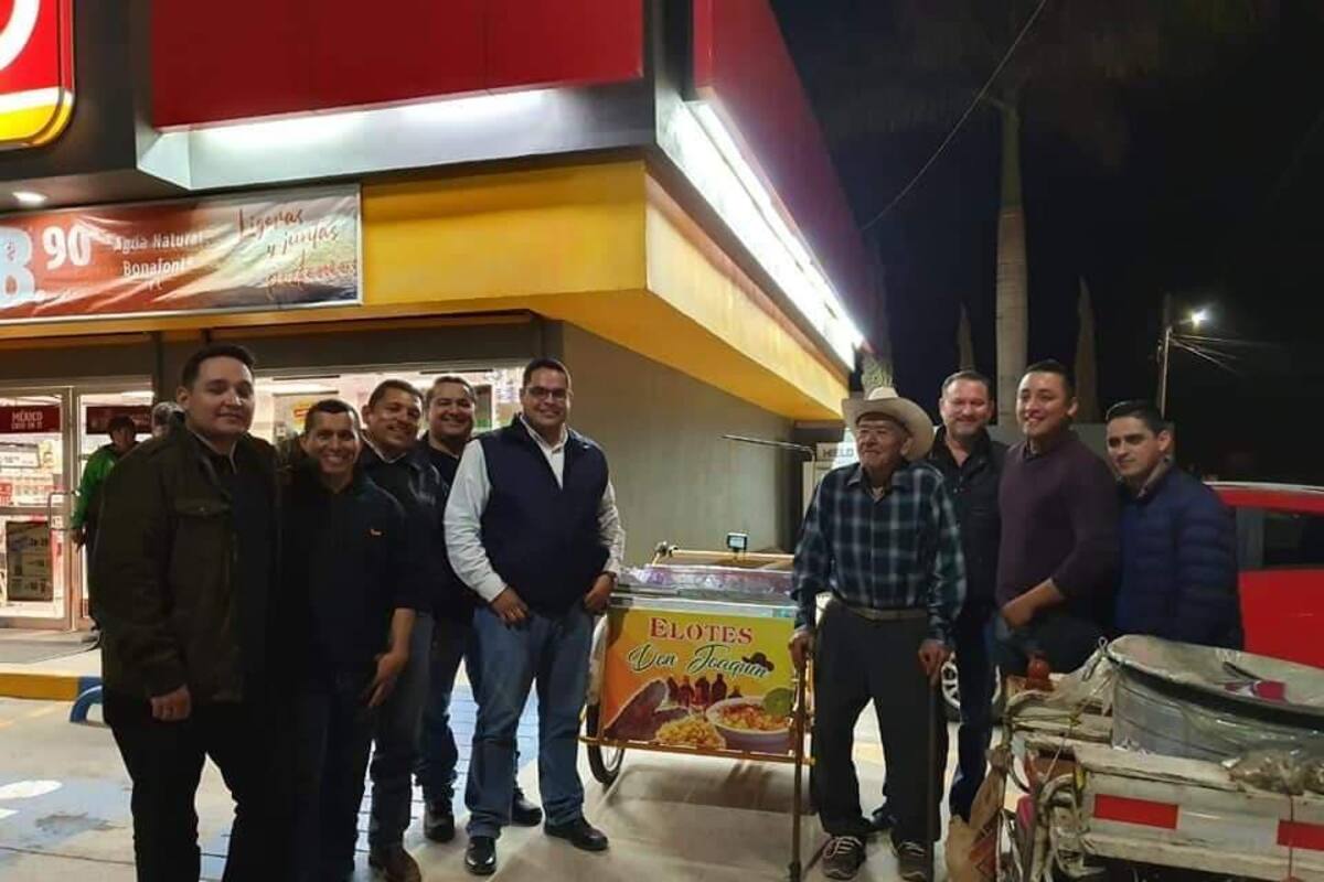 Es don Joaquín el abuelo que todo un pueblo "adoptó"
