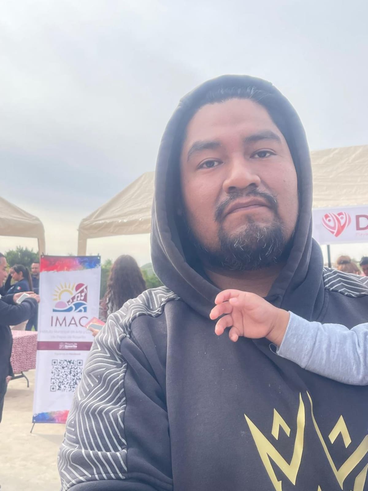 Las necesidades son muchas pero se está pidiendo que se empiece por poner el agua. Foto: Carmen Gutierrez