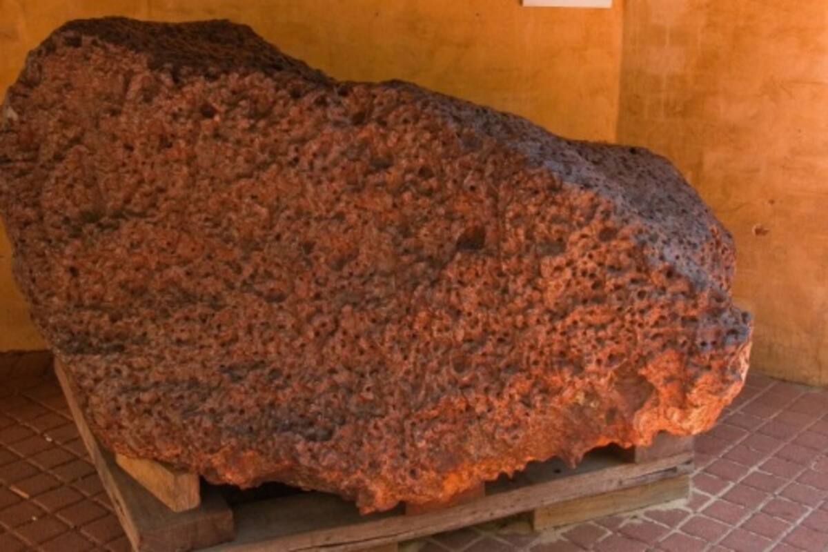 Descubren superconductividad en pedazos de meteorito