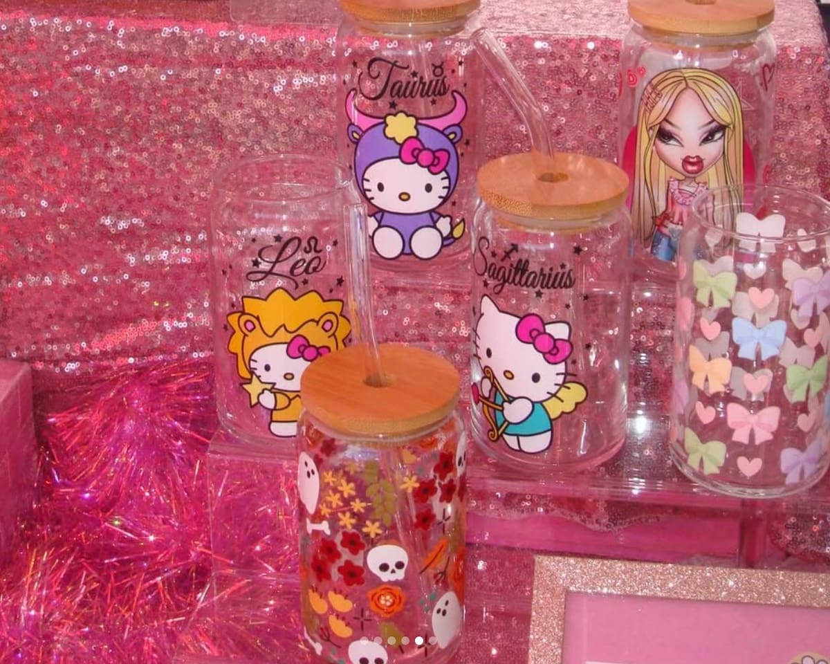 El mercado ofrecerá más de 60 puestos con productos y experiencias inspiradas en Hello Kitty y la cultura “kawaii”, además de una bolsa de regalos para las primeras 50 personas en llegar. Foto: Cortesía