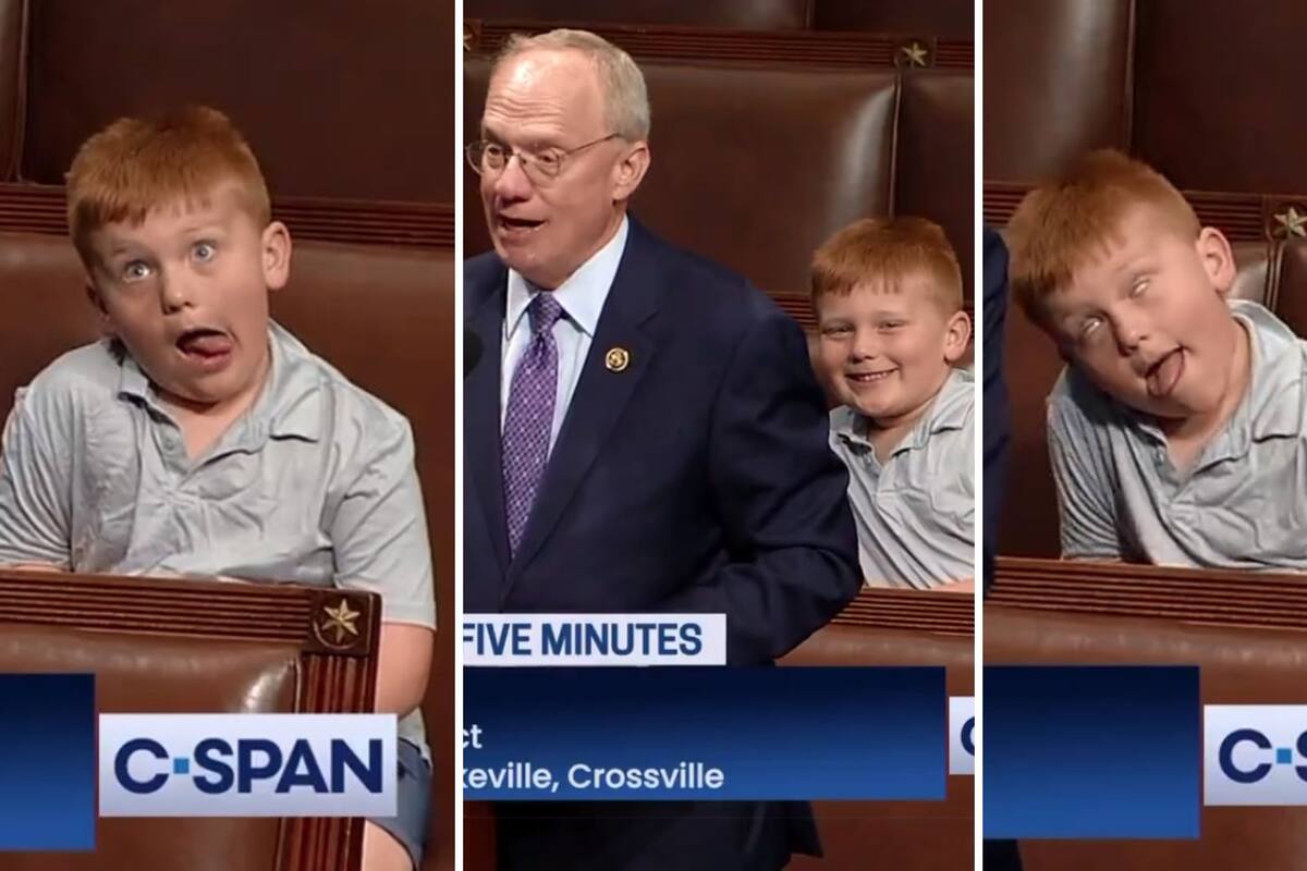 Niño se viraliza por hacer caras mientras su padre da discurso en el Congreso de EU