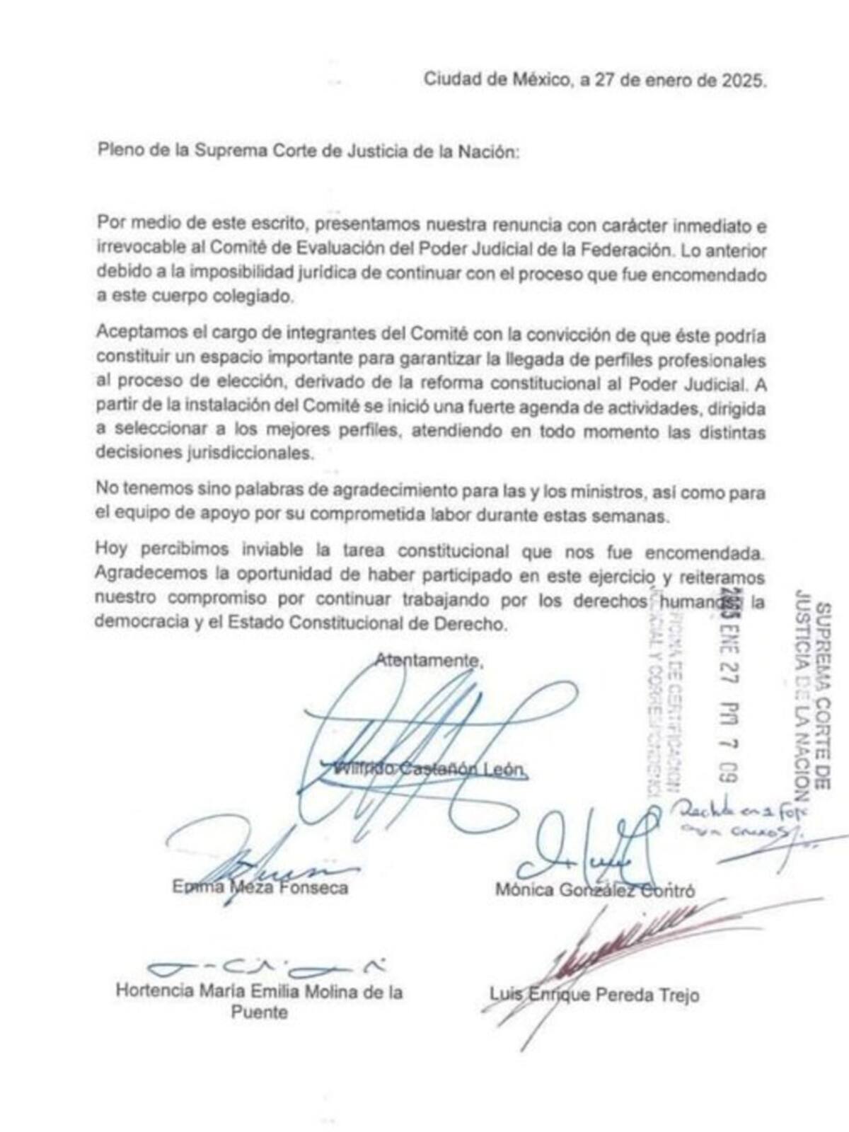 A través de este comunicado, los integrantes presentaron su renuncia. | Crédito: X @azucenau