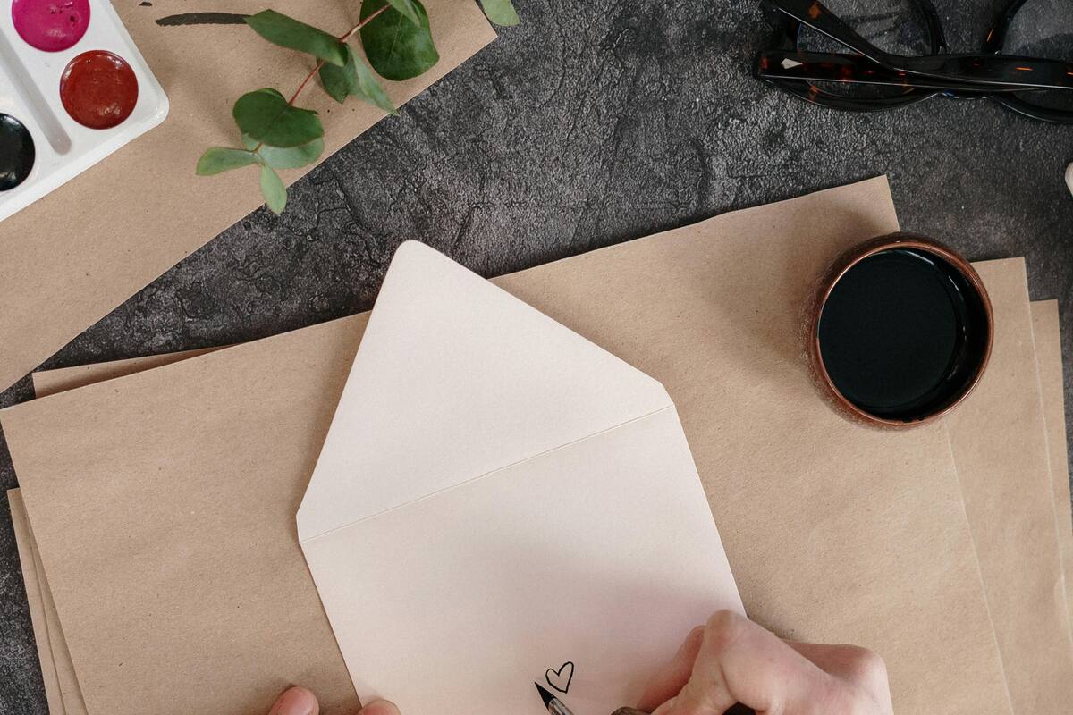 Cómo usar la técnica del sobre virtual: Ahorra con tu tarjeta sin cargar efectivo