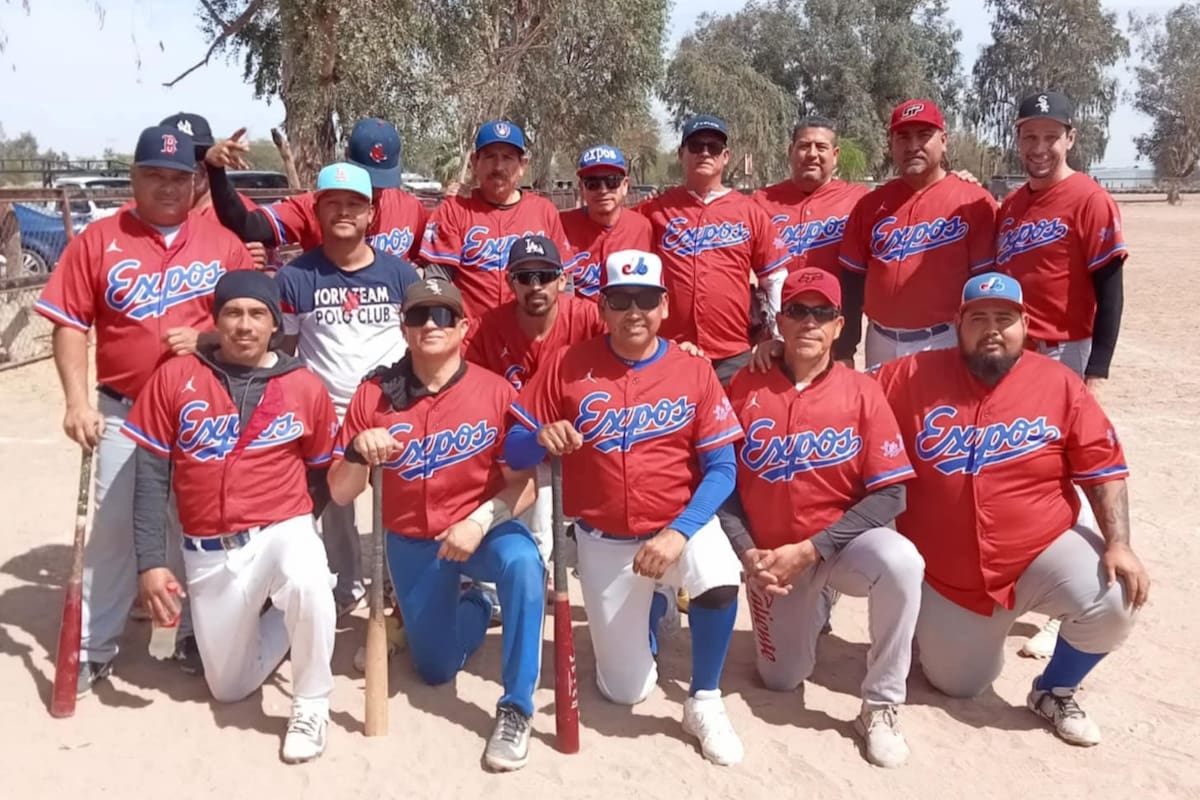 Sigue el béisbol en la Poniente