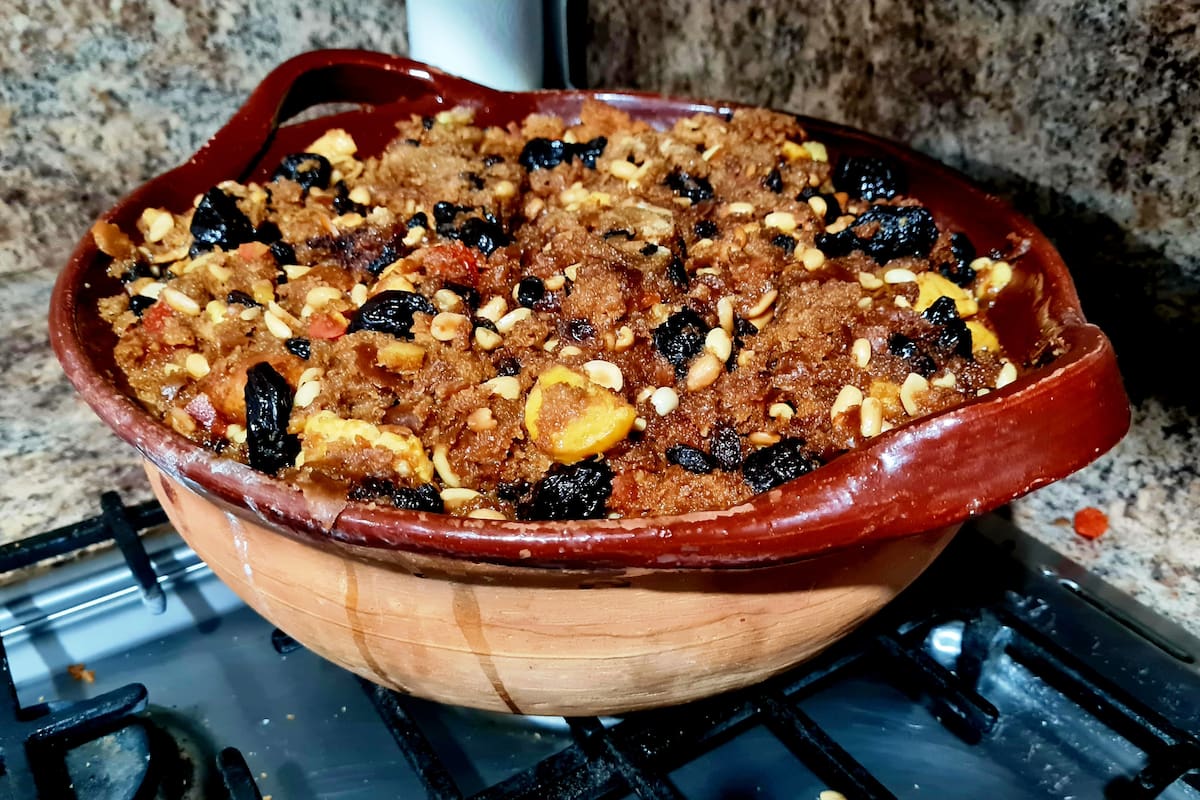 Capirotada: Tradición de Semana Santa