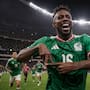 ¿Por qué Julián Quiñones festeja sus goles con una letra “A”?
