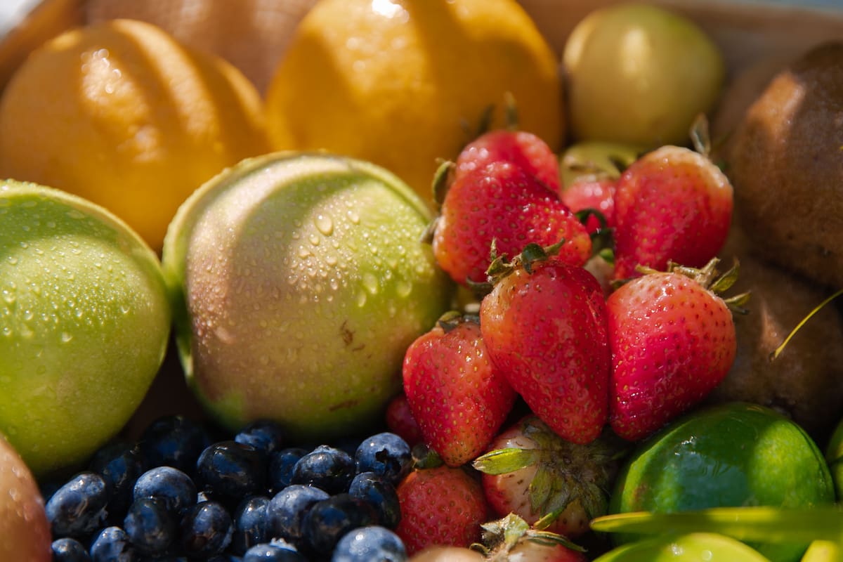 Frutas ricas en hierro: una alternativa saludable a la carne roja