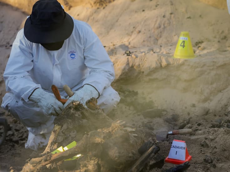Localizan una fosa más en el Miguel Alemán