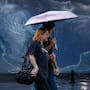 SMN prevé 48 horas de lluvias fuertes a torrenciales en México por posible desarrollo ciclónico con oleaje de hasta 3 metros en algunos estados y calor de hasta 45 °C en otros