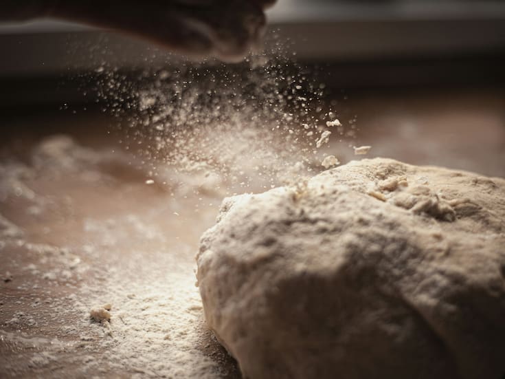 ¿Soñaste con harina? Esto es lo que revela sobre tu vida, tus emociones, el amor y lo que podría venir en tu futuro
