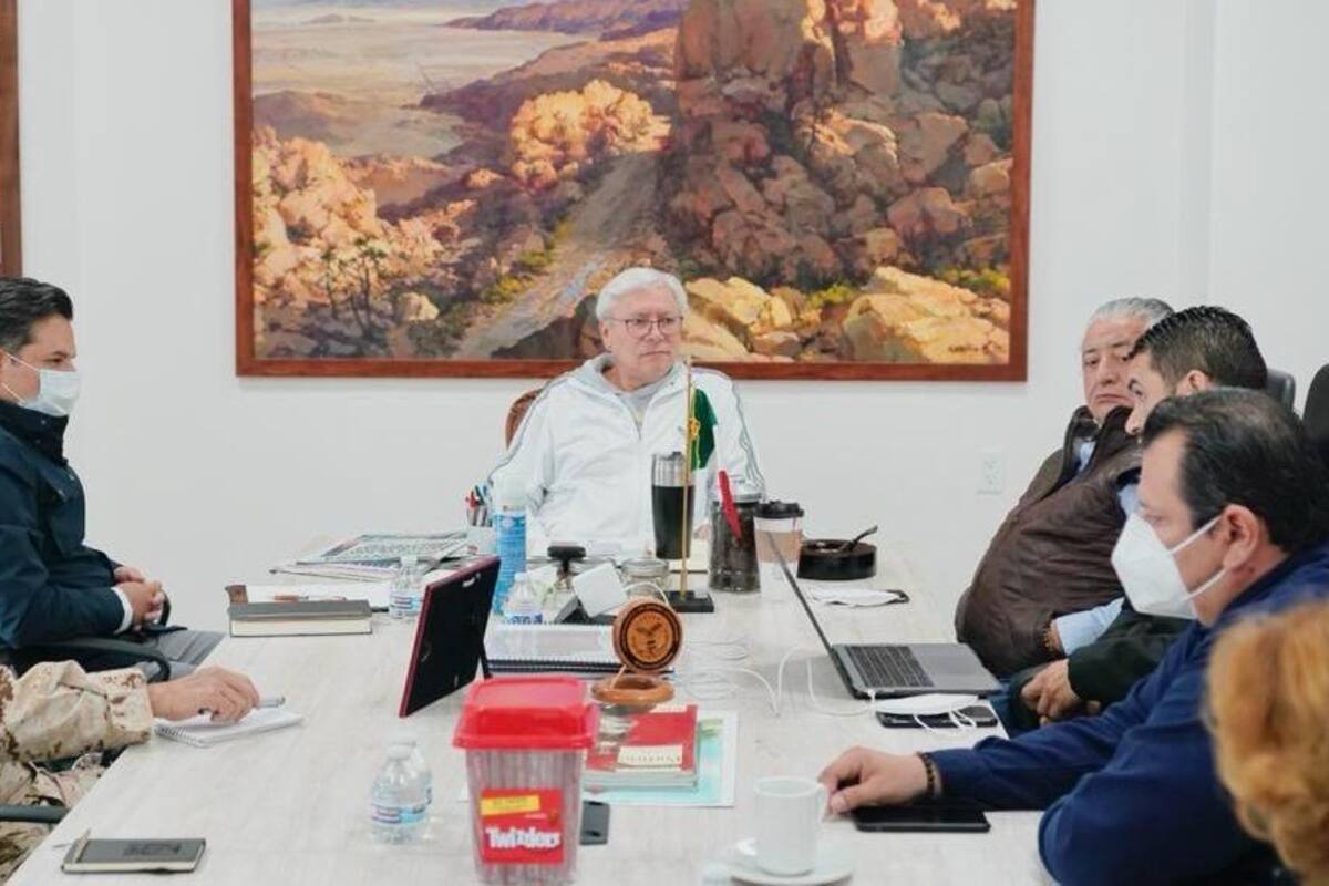 Definen Estado e IMSS vacunación para maestros