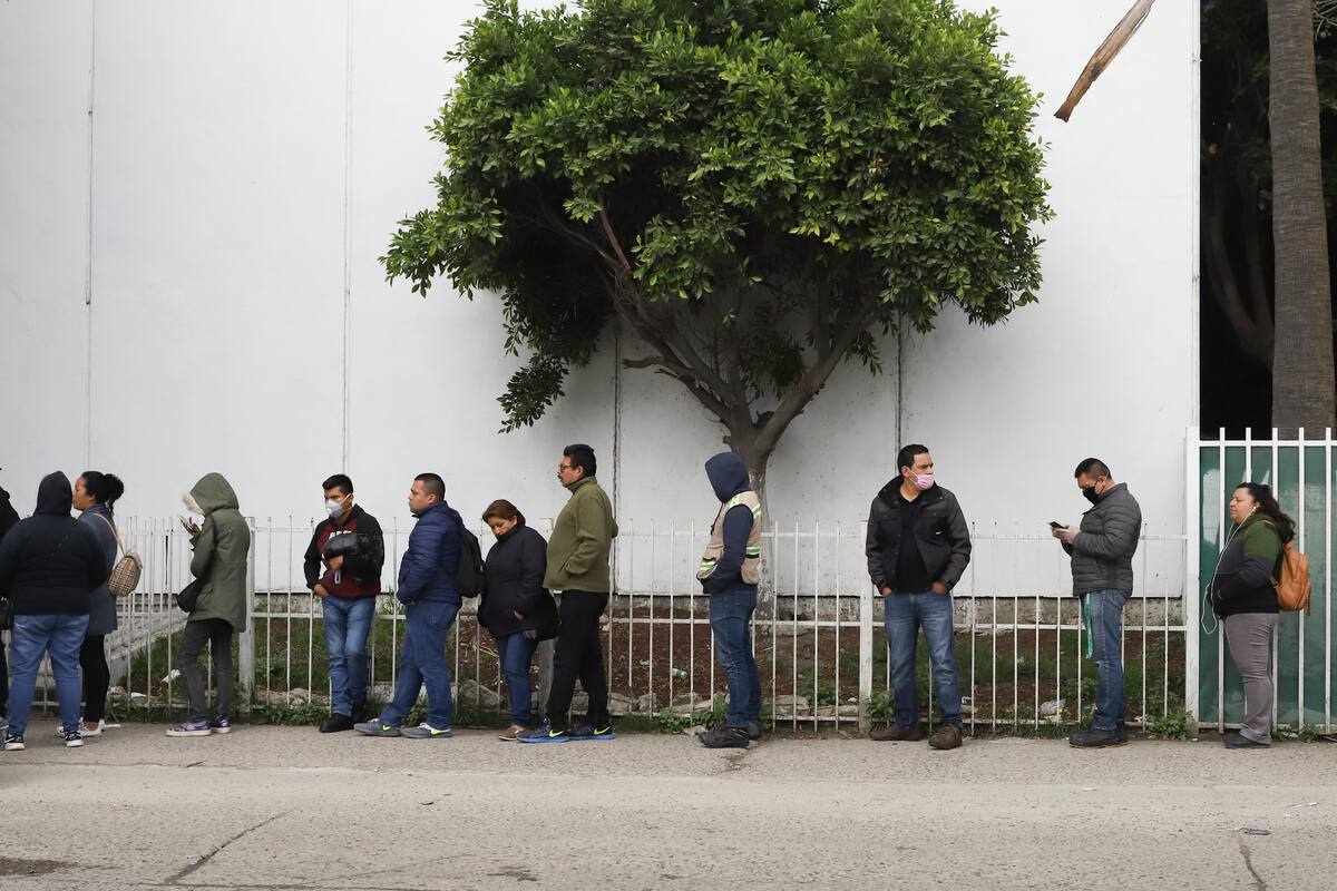 Continúa análisis de multas por no usar cubre bocas