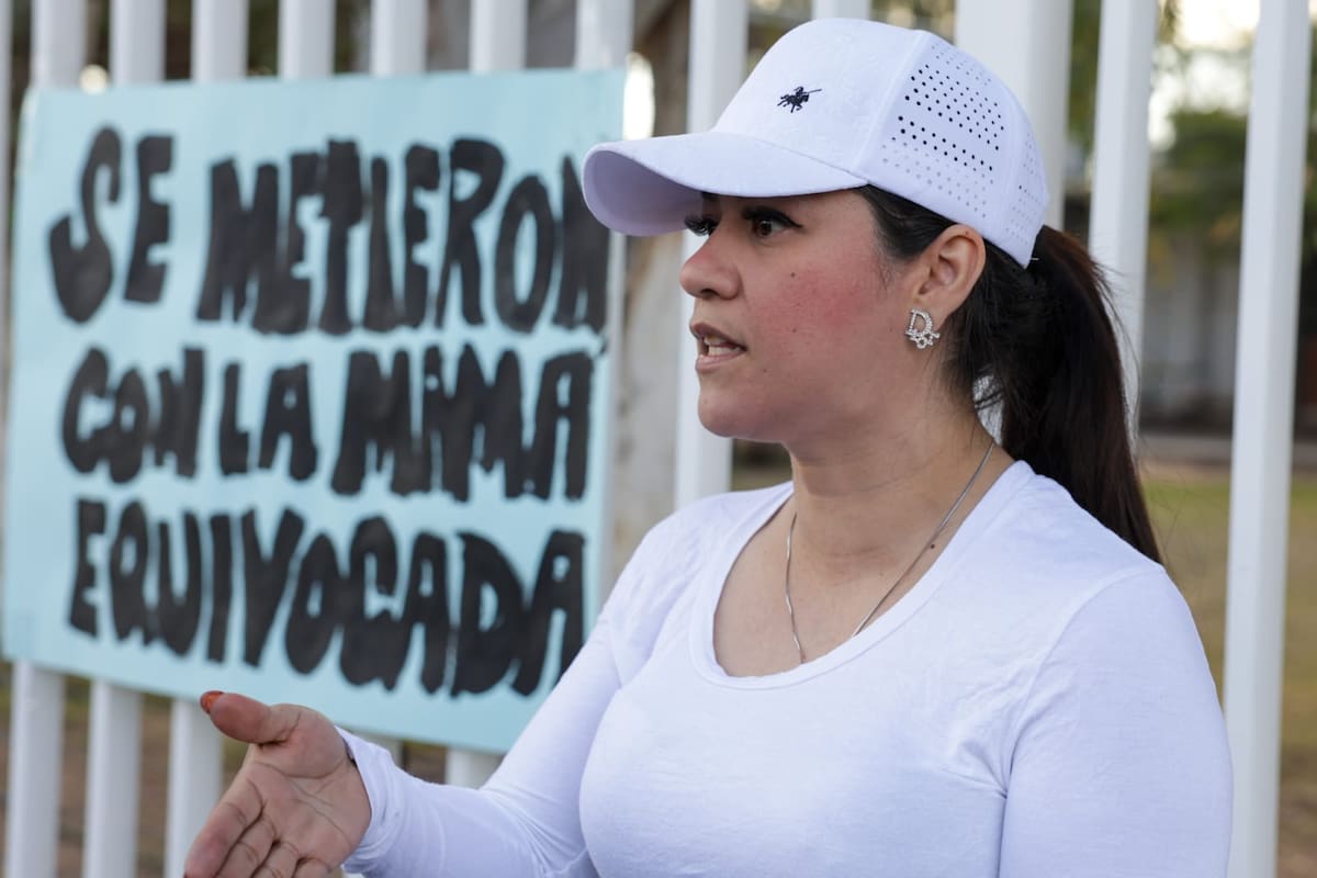 “Pedimos que la maestra ya no trabaje con niños”, padres de familia toman CAM Ana Sullivan