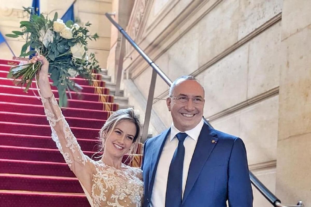 Se burlan de Altair Jarabo por casarse con un 'Sugar Daddy'