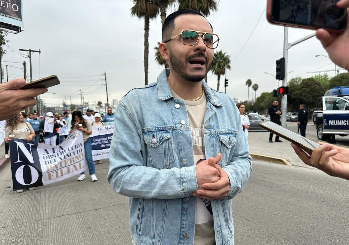 Carlos Alemán ya pudo ver a su hija.