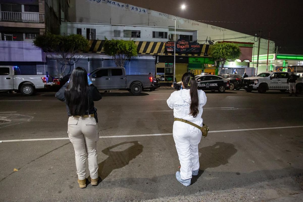 Un hombre fue ejecutado a balazos afuera de un bar en la calle 7, sin detenidos hasta el momento. Foto: Border Zoom