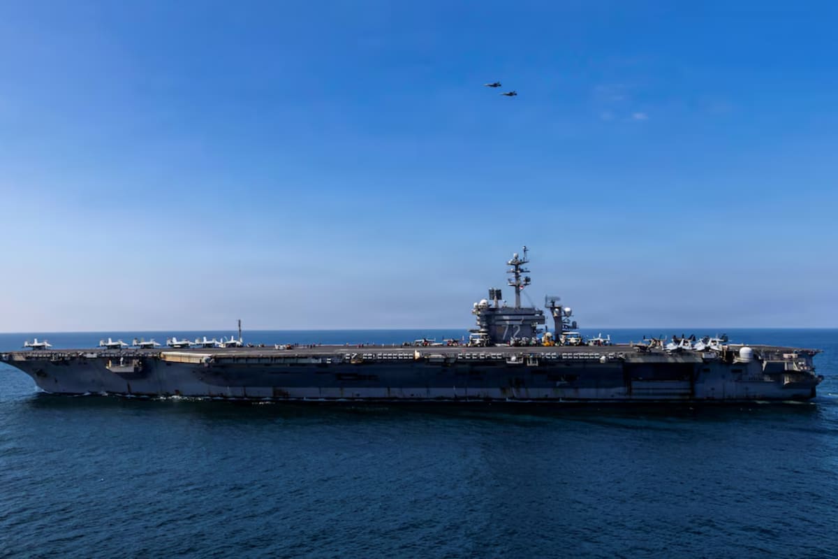 Marinero cae del USS Abraham Lincoln mientras crecen las dudas sobre la salud mental de la tripulación tras meses sin tocar puerto
