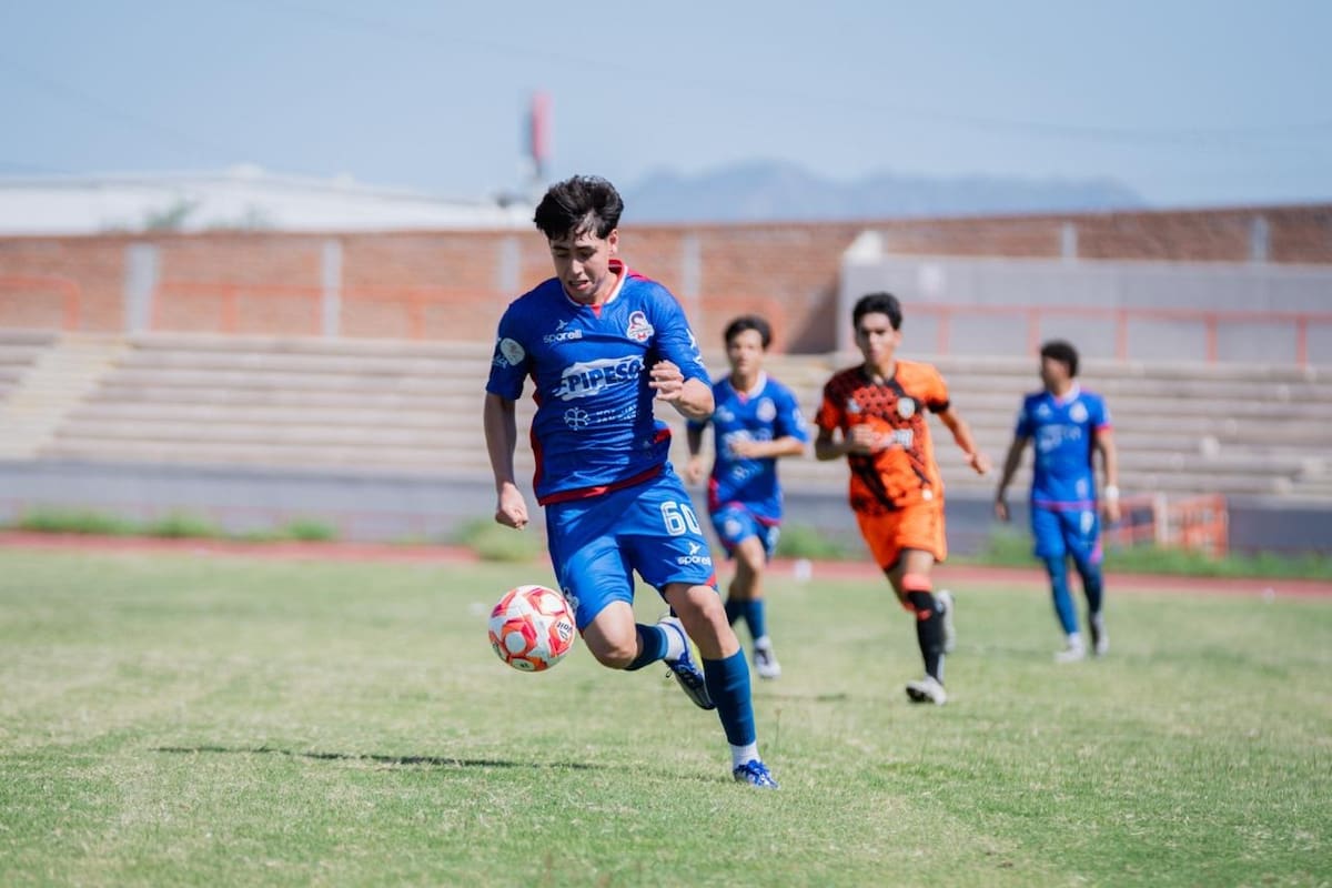 Debutan Cimarrones TDP con triunfo en Copa Promesas 2025