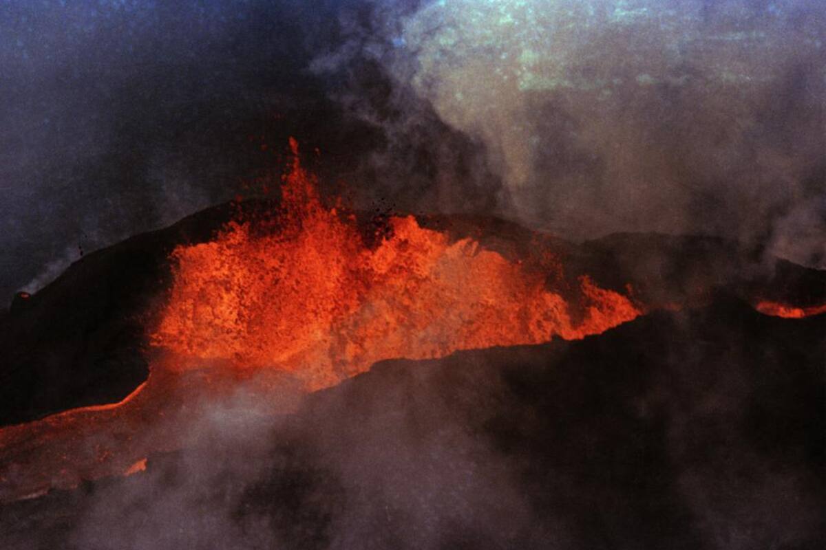 De dónde proviene la lava de Mauna Loa y por qué los volcanes de Hawái son diferentes de la mayoría