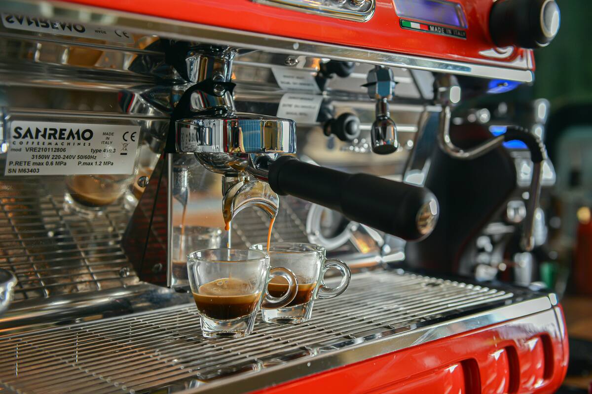 ¿Por qué tomamos café?